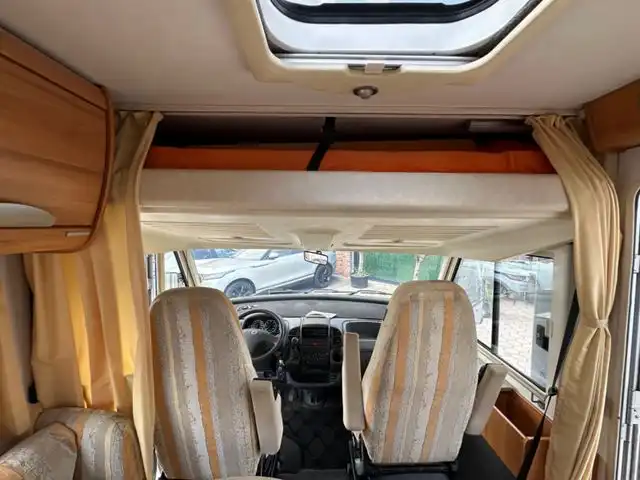HYMER-ERIBA B 504